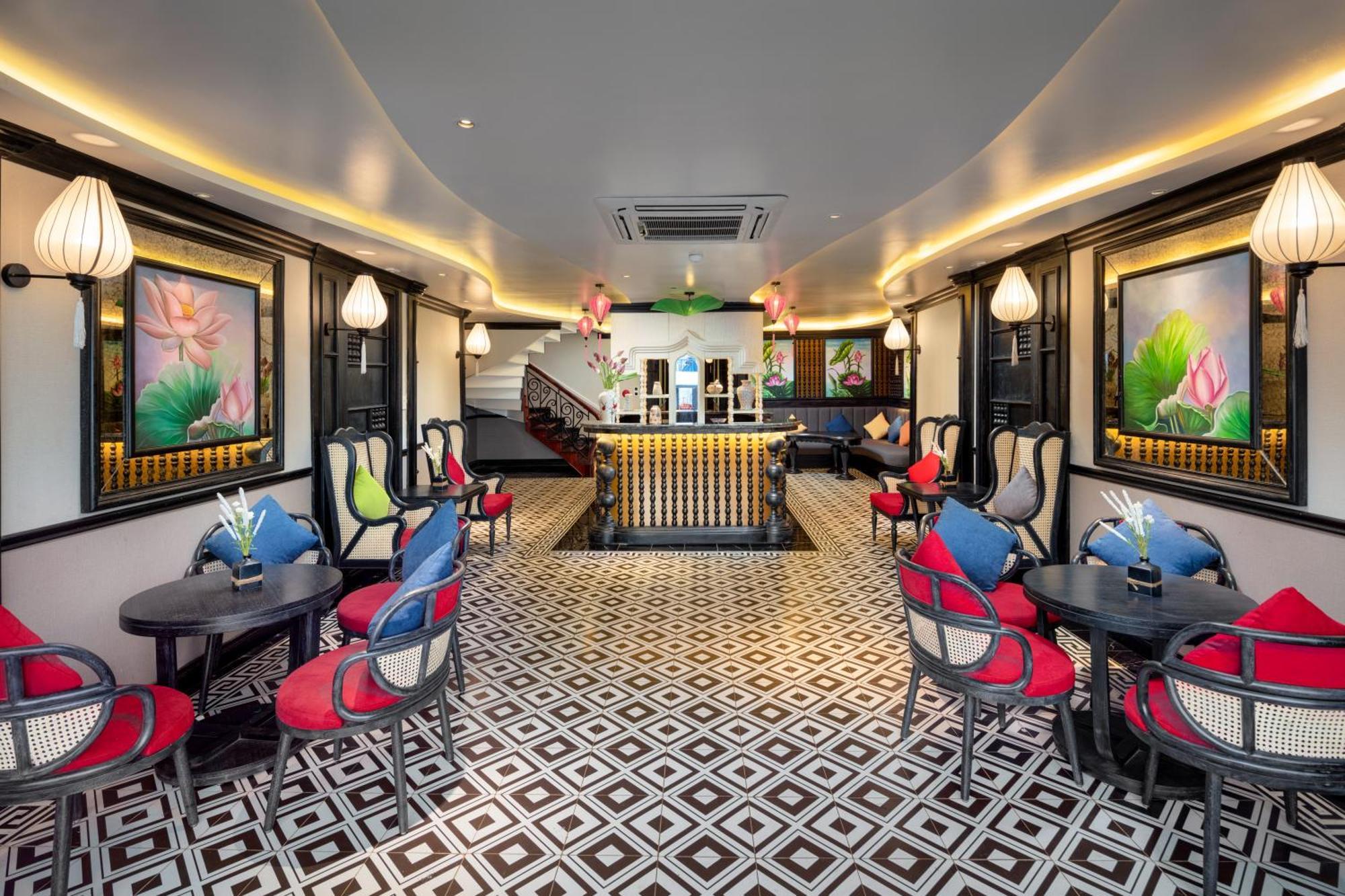 Hanoi Win Hotel & Travel Экстерьер фото